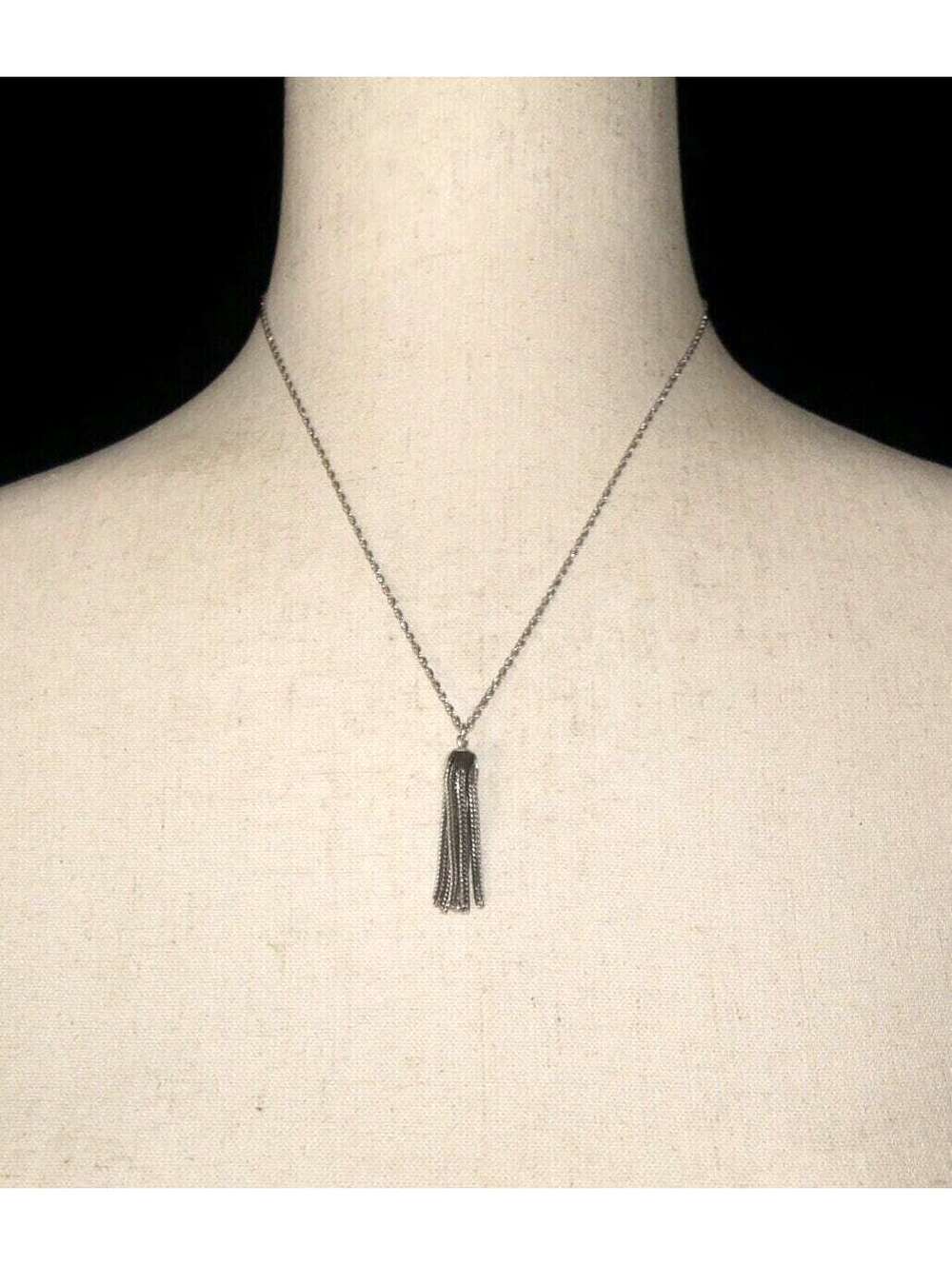 Vintage Silver Tone Tassel Fringe Pendant on 18" Chain with Spring Ring Clasp.